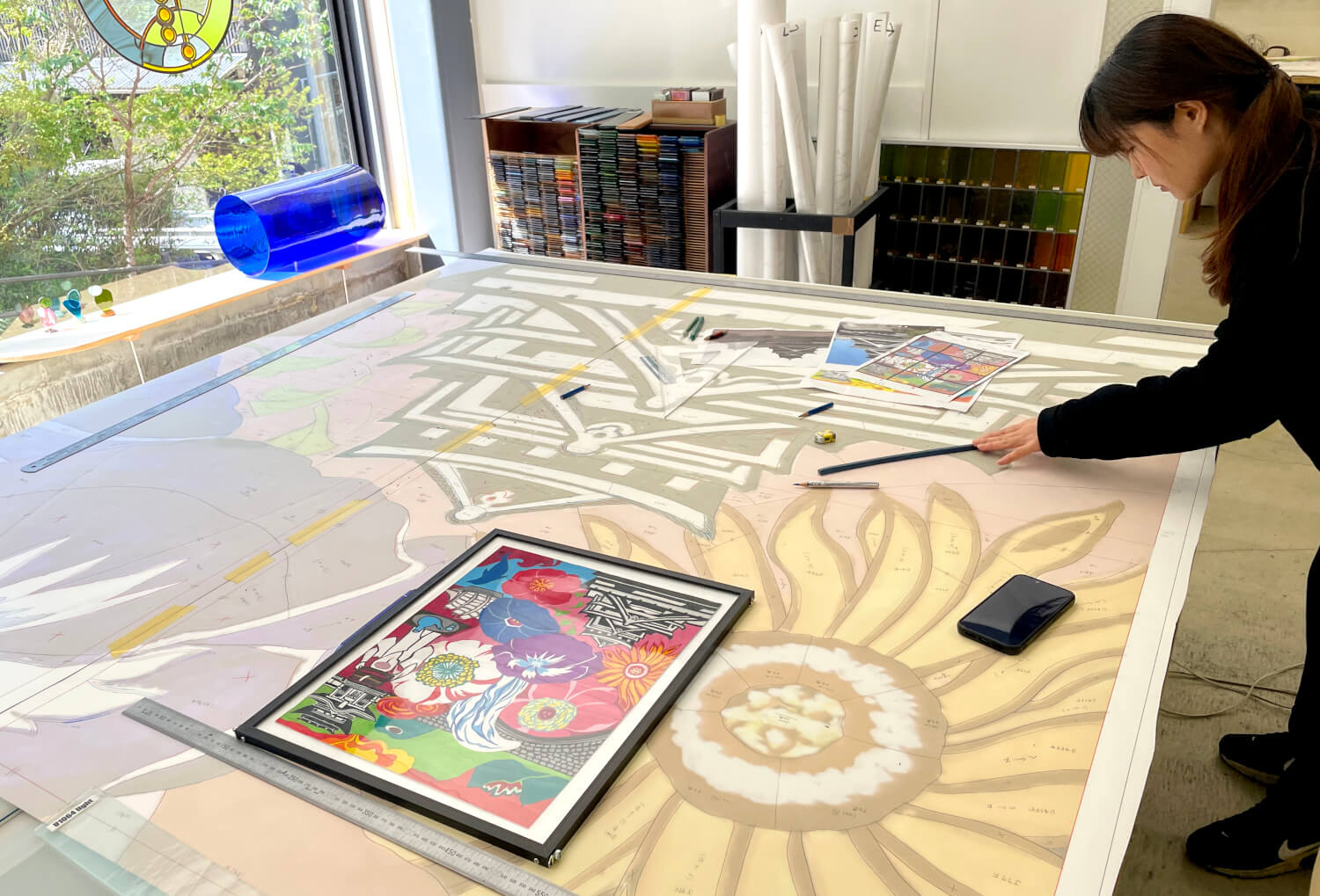 Stained glass artwork “The Vibrant Colors of Higo” — Production process 1