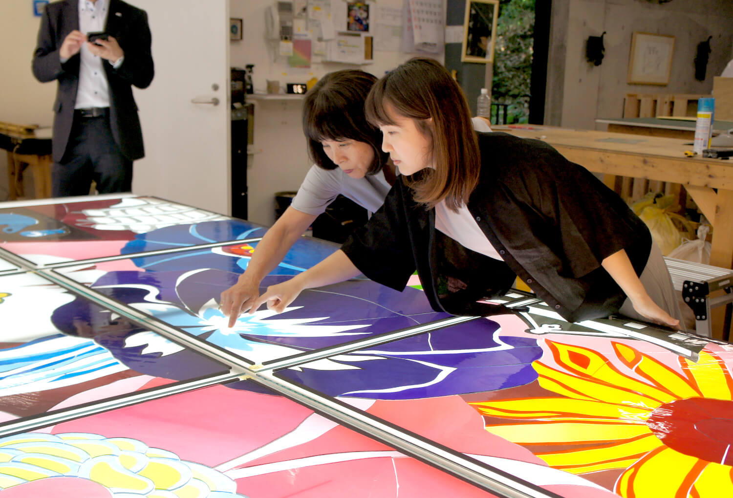 Stained glass artwork “The Vibrant Colors of Higo” — Production process 4