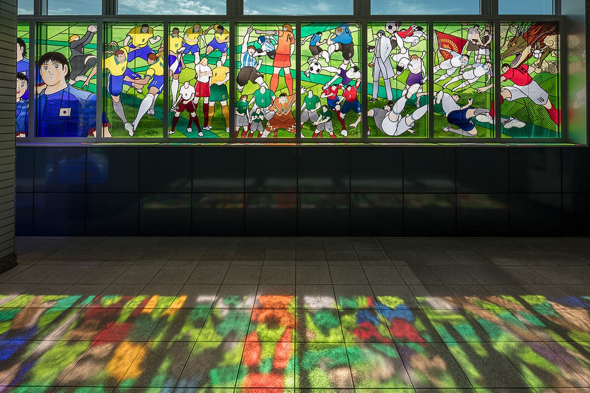 Close-up of the Public Art “Captain Tsubasa: Spread Your Wings Around the World,” installed at Urawa-Misono Station on the Saitama Stadium Line operated by Saitama Railway