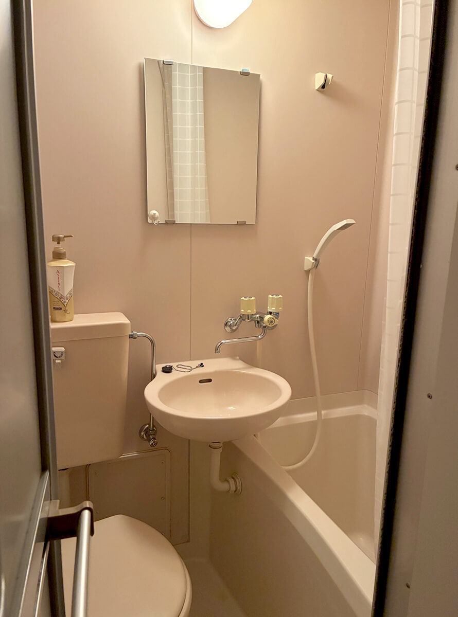 Unit Bathroom